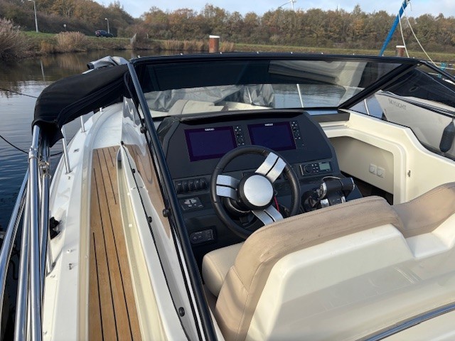 Quicksilver 875 Sundeck Active — foto 11 van 60