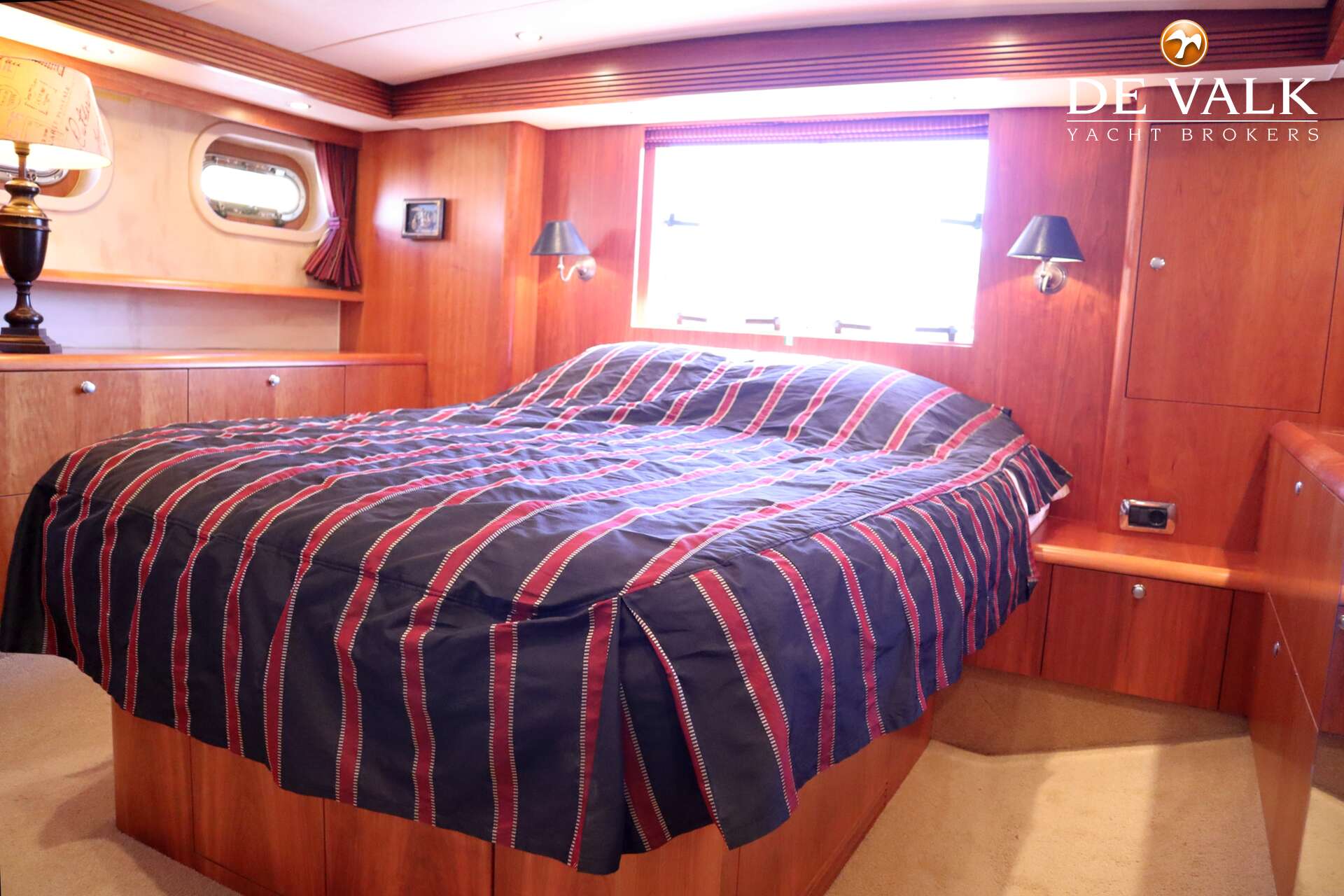 Van der Valk Continental 15.50 FR — foto 31 van 42