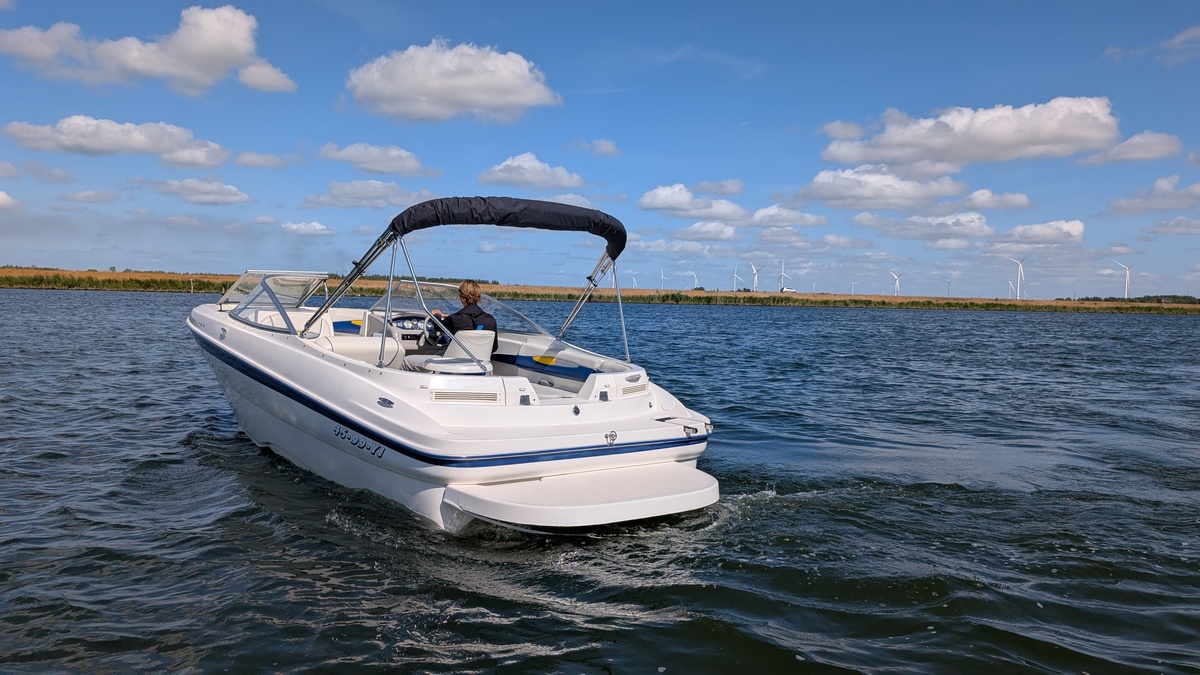 Bayliner 219 SD — foto 11 van 48