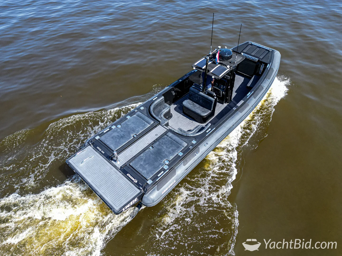 Blue Spirit 1050 RIB Tender — foto 12 van 12