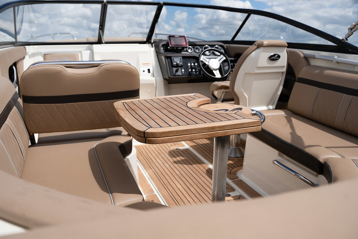 Sea Ray Sun Sport 250 — foto 16 van 46