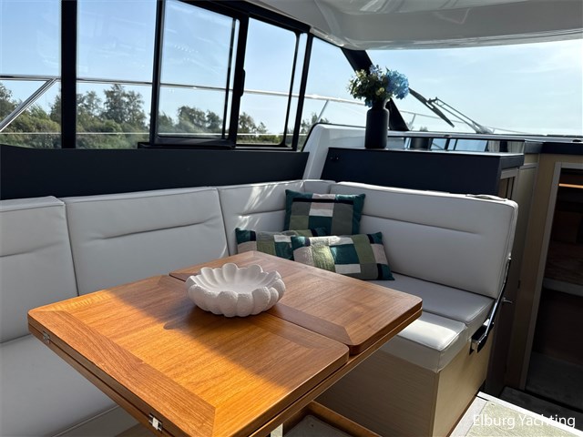 Jeanneau NC37 — foto 58 van 94
