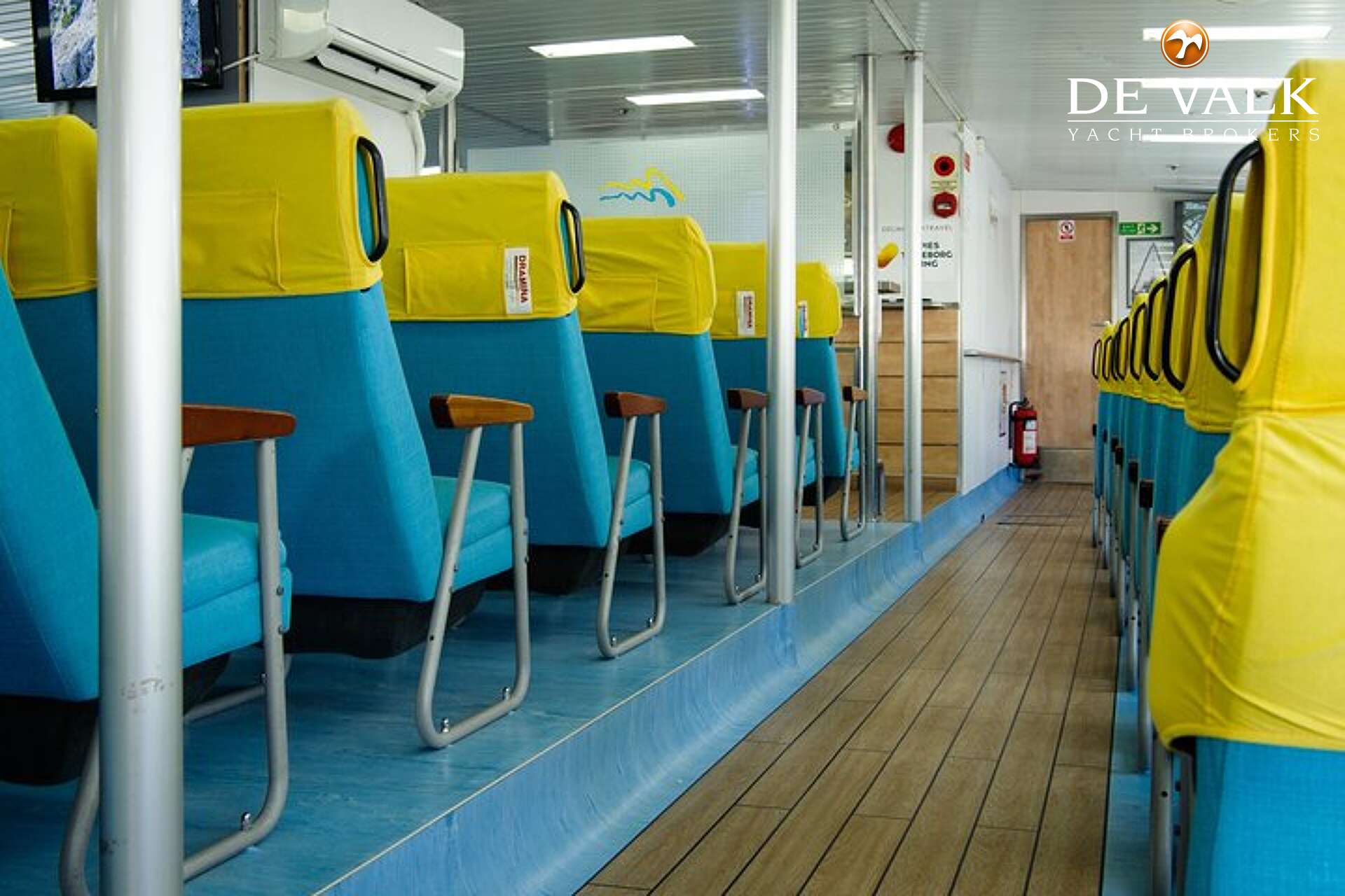 Day Passengers Ship CATAMARAN 26.5 — foto 28 van 43