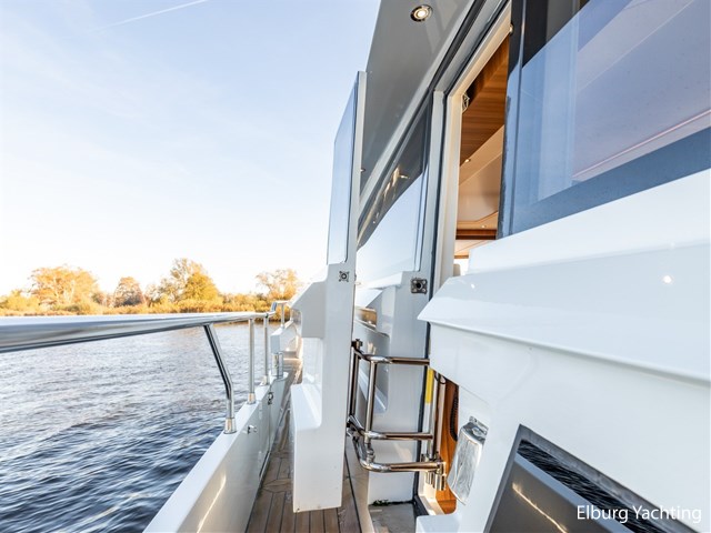 Pacific Pearl S200 — foto 11 van 95