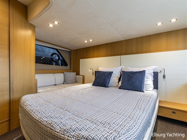 Princess V48 — foto 40 van 84