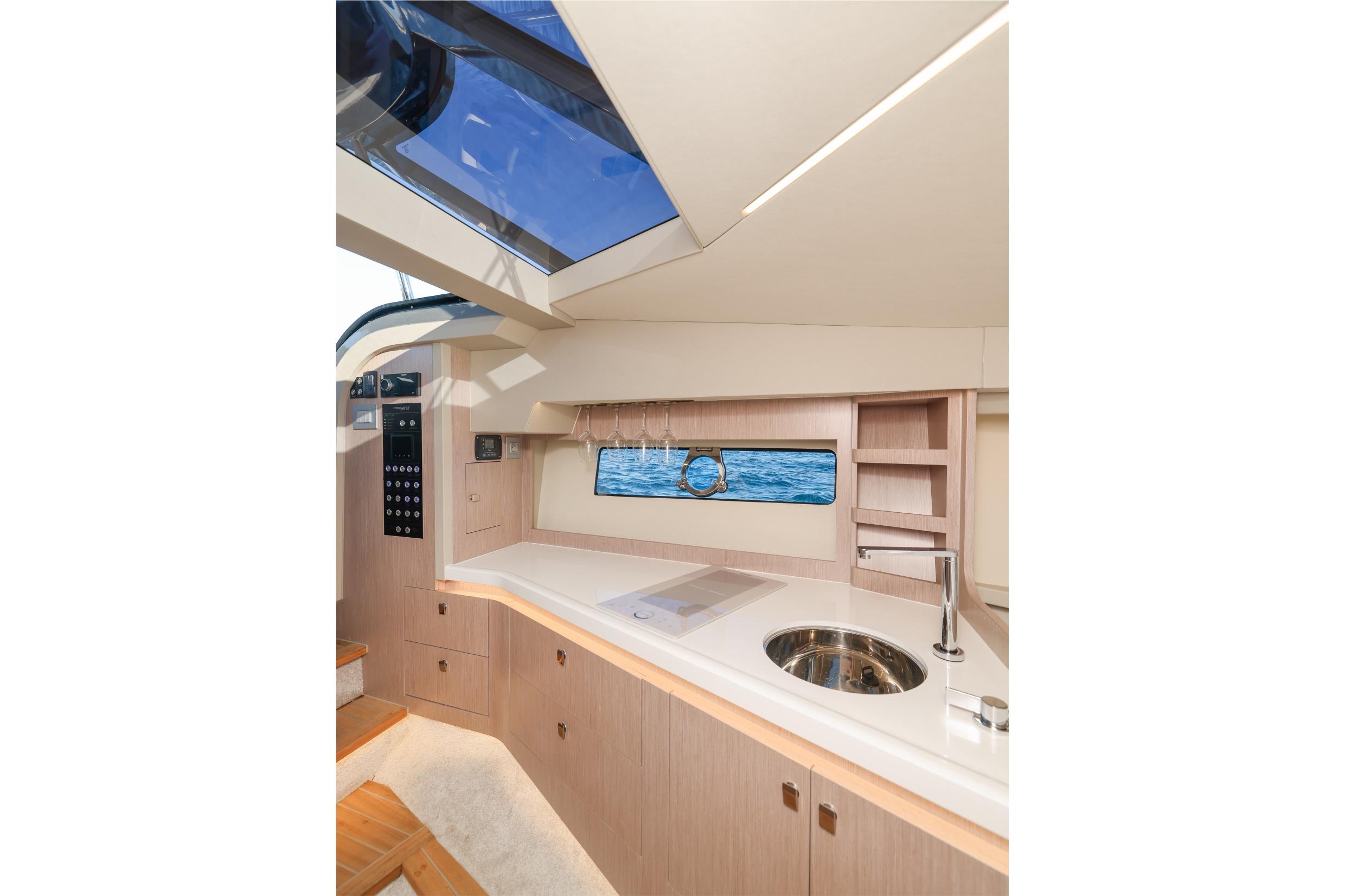 Focus Forza 37 — foto 14 van 16