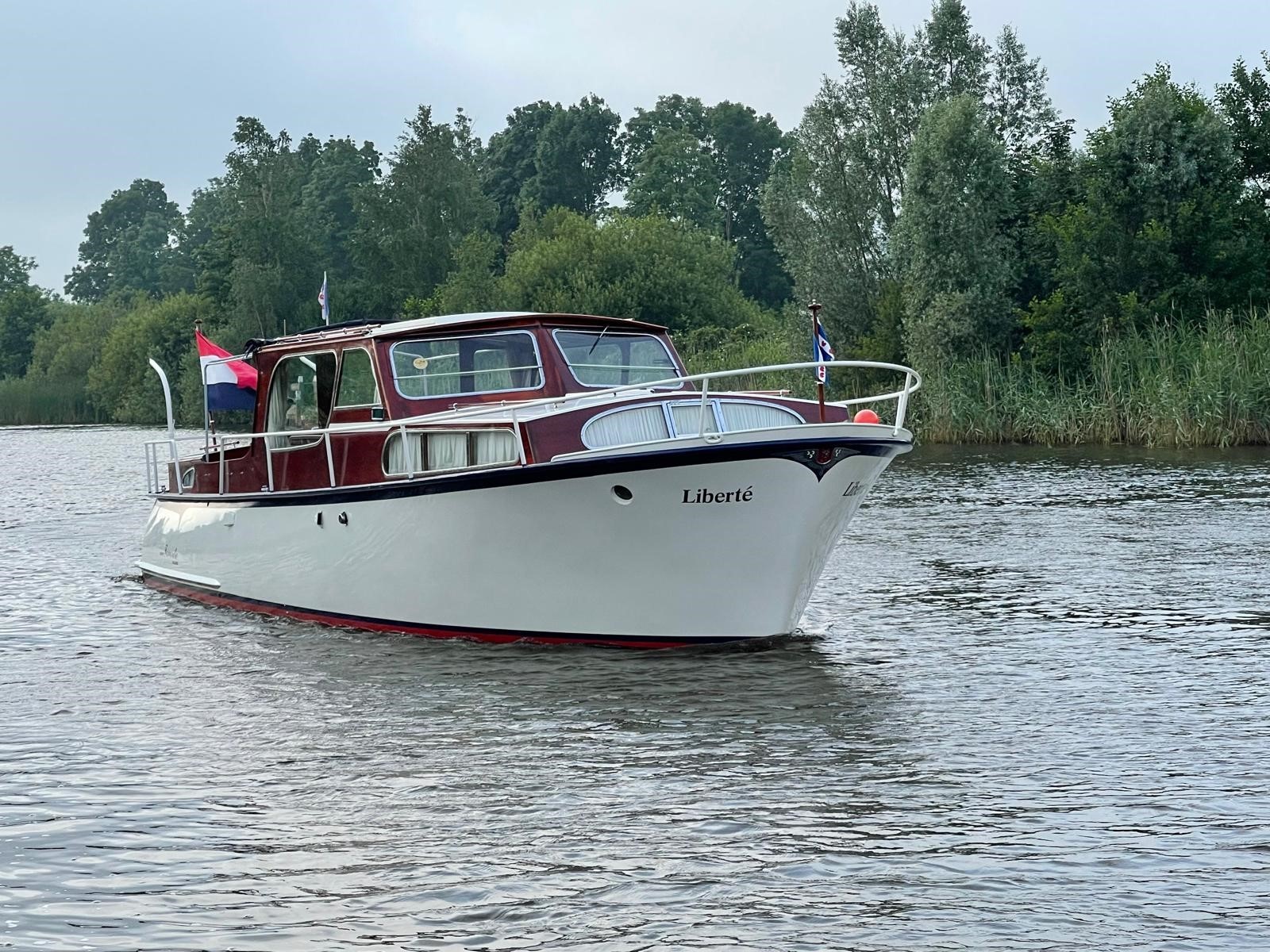 Super Favoriet 10.80 — foto 1 van 12