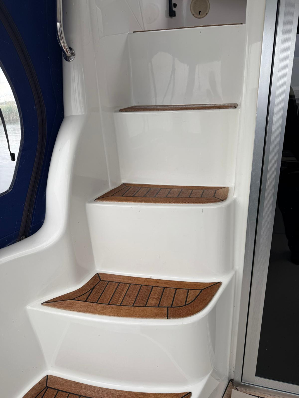 Sportcruiser Galeon Flybridge 280 — foto 18 van 22