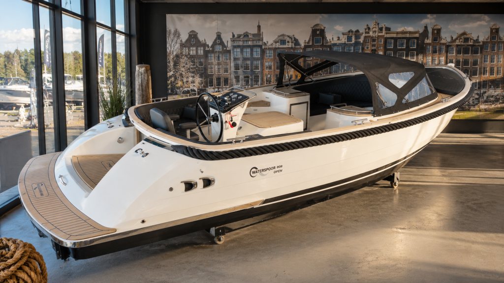 Waterspoor 808 Open | 195PK Yanmar diesel | Demo-aanbieding — foto 1 van 50