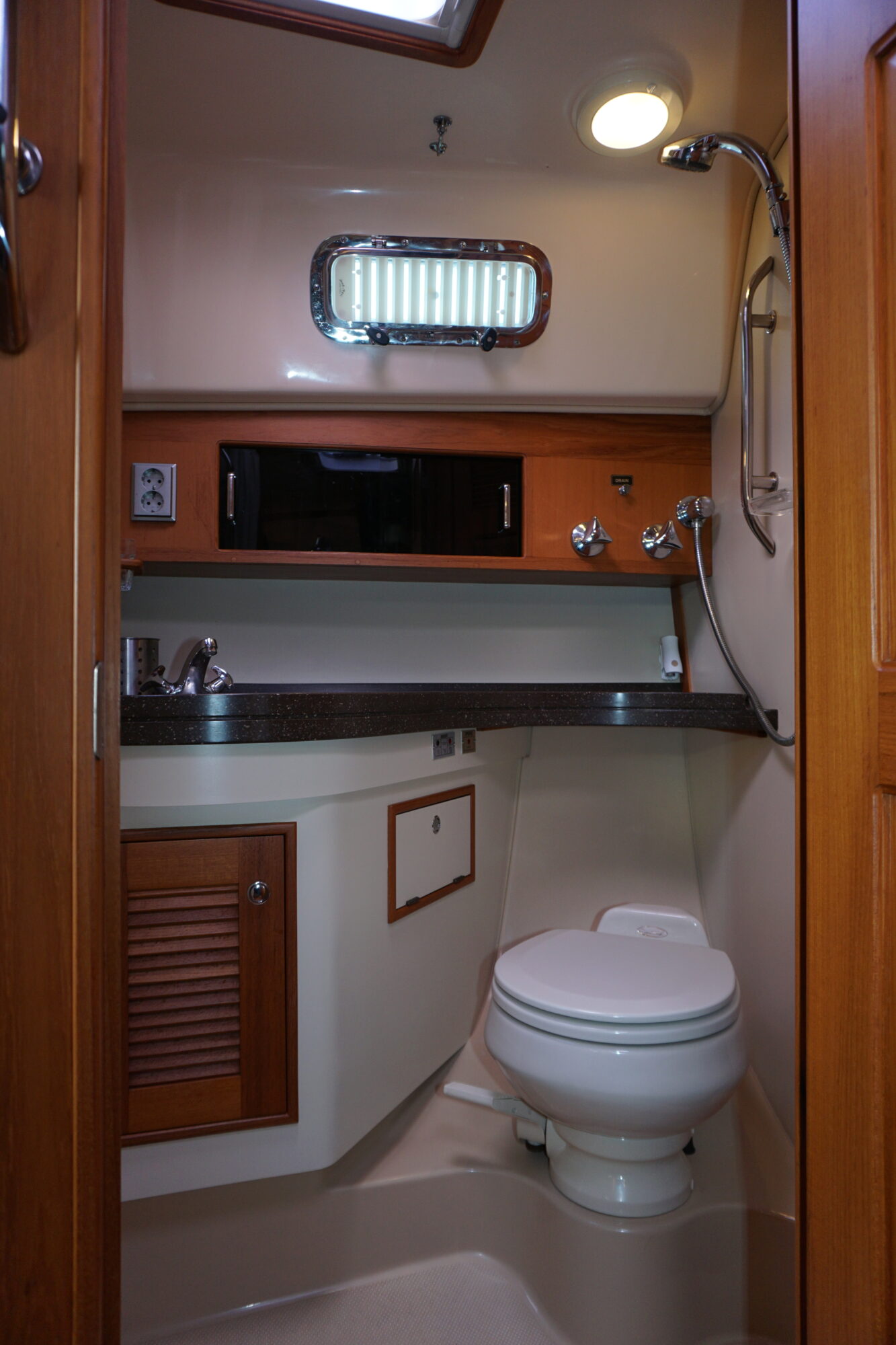 Island Packet Craft 360 Express — foto 32 van 52