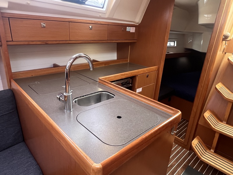 Bavaria Cruiser 37-3 — foto 12 van 49