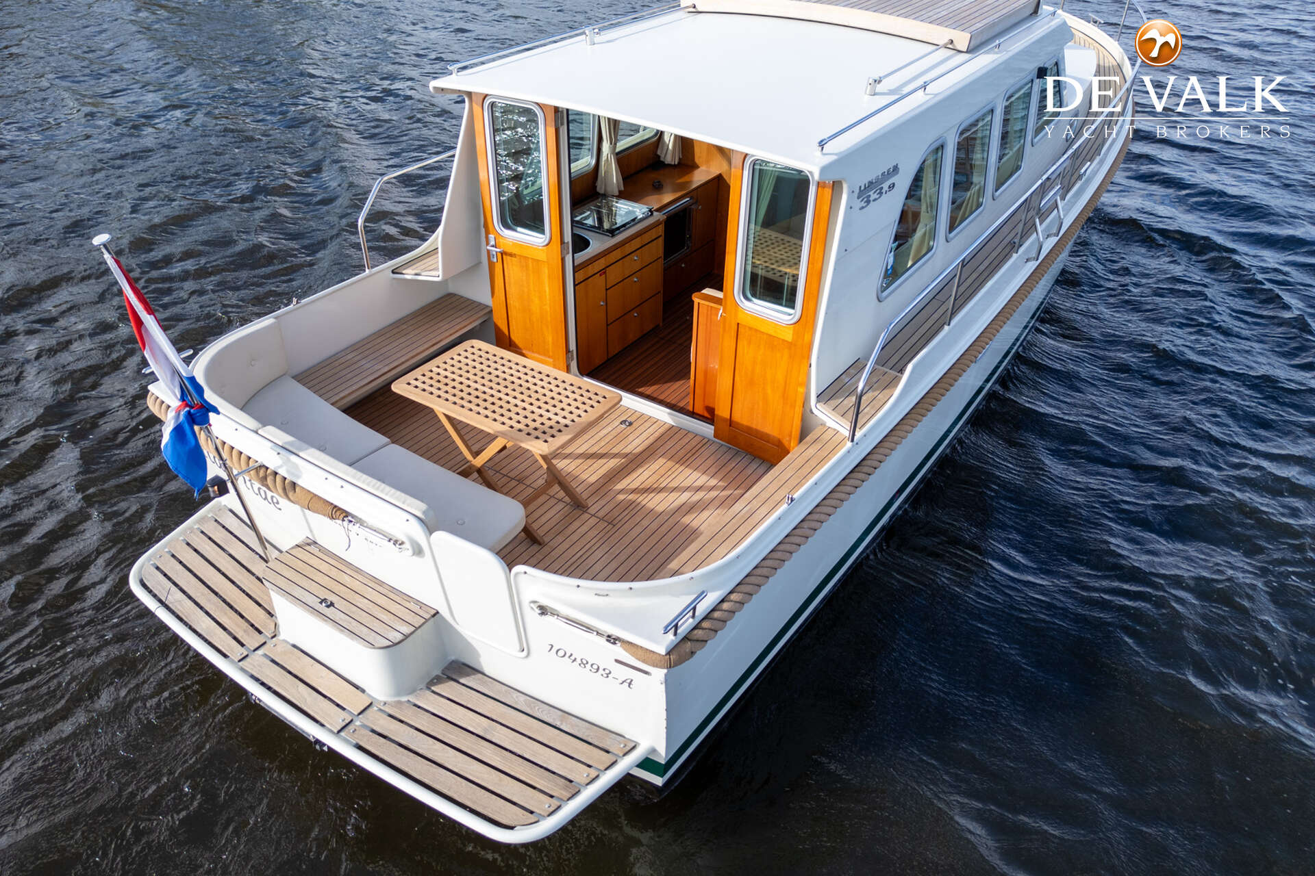 Linssen Grand Sturdy 33.9 Sedan — foto 7 van 39