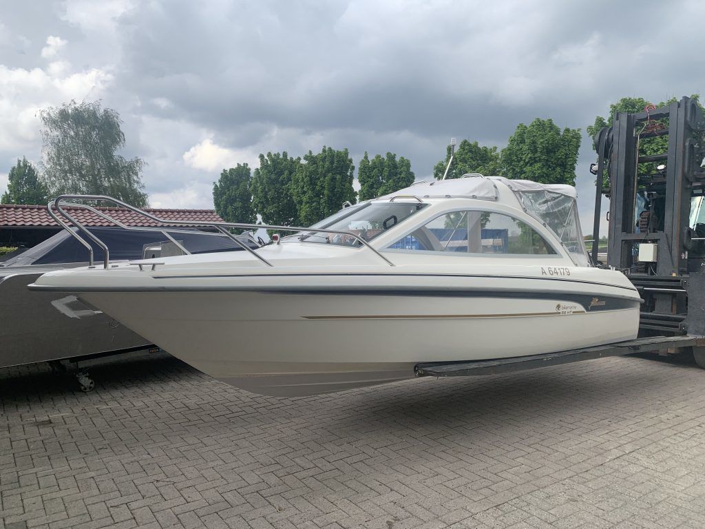 Yamarin 56 HT — foto 1 van 2