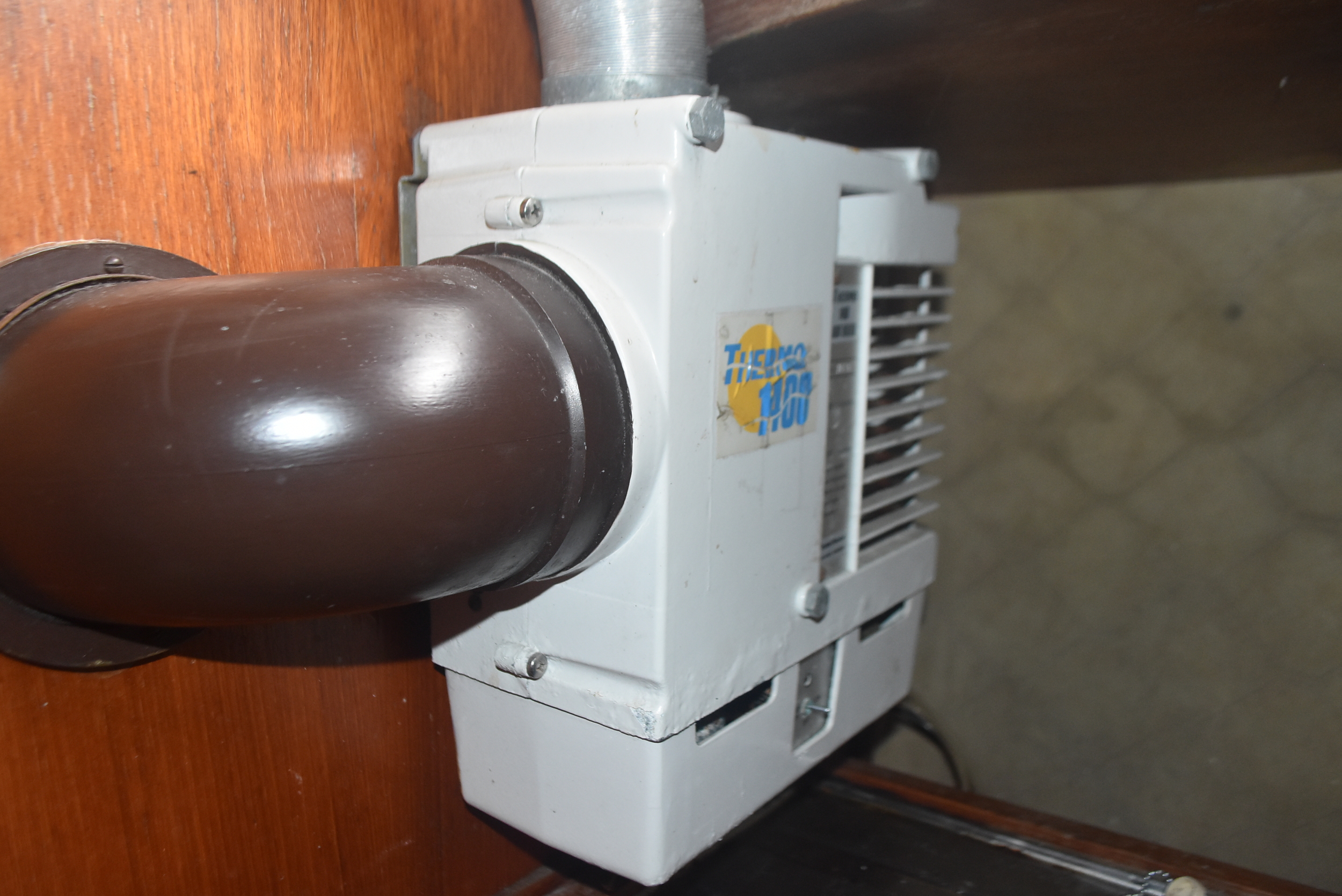 Friendship 28 Type 900 — foto 41 van 48