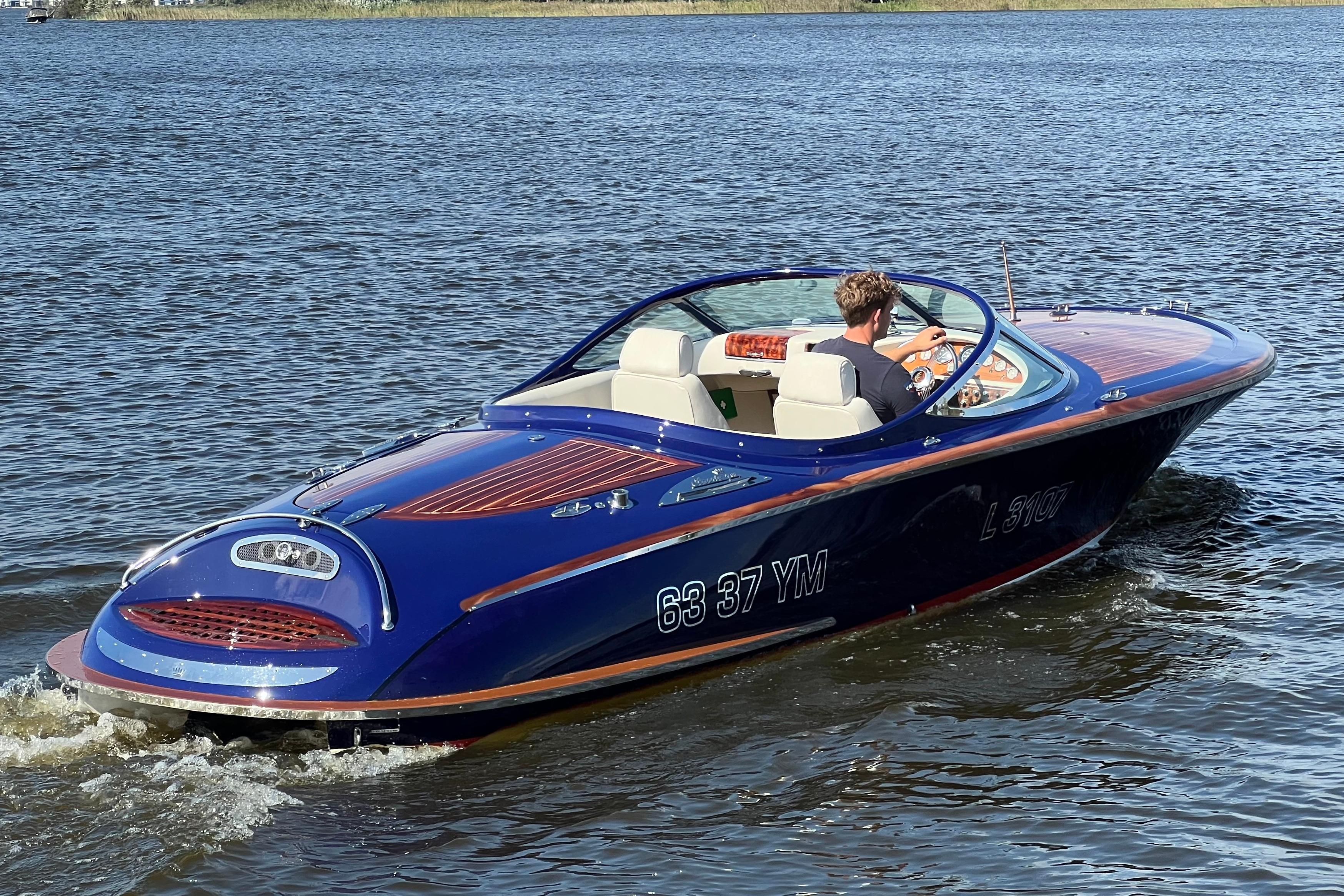 Kral 700 Classic — foto 5 van 22