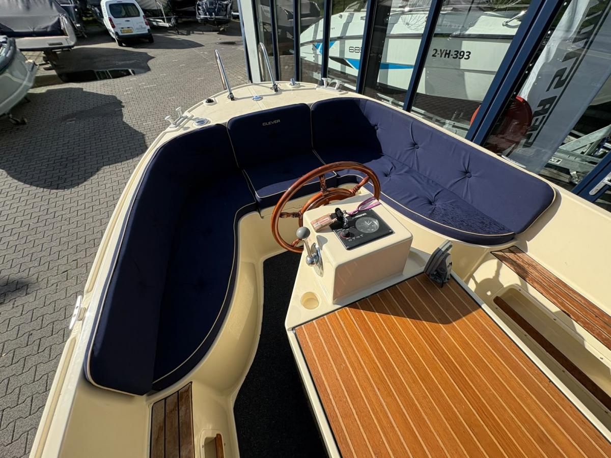 Clever Mirage 600 — foto 10 van 21