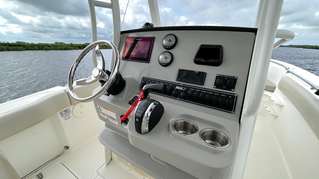 Boston Whaler 230 Outrage — foto 14 van 37