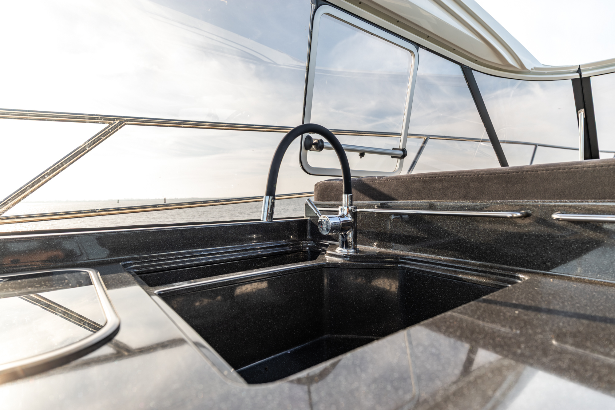 Marex 360 Cabriolet Cruiser — foto 18 van 46