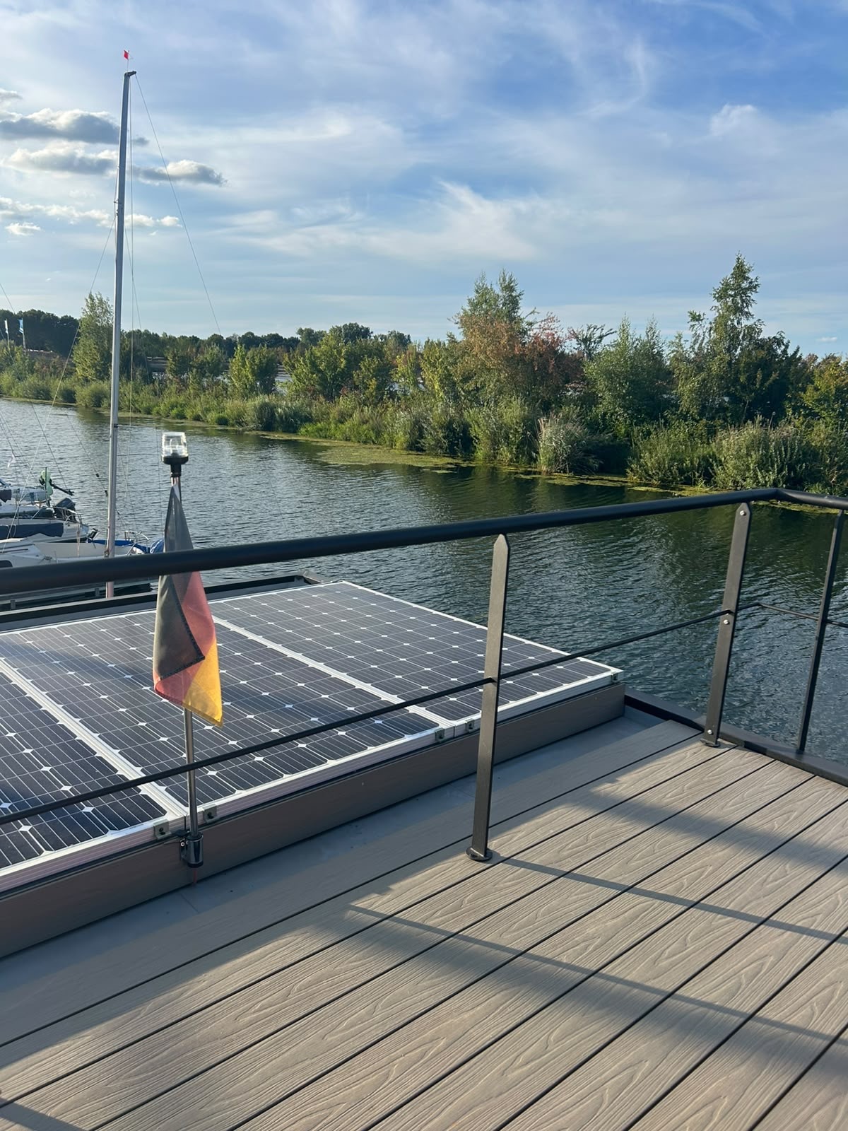 Lakelife Houseboat One Off XL PLUS — foto 26 van 37