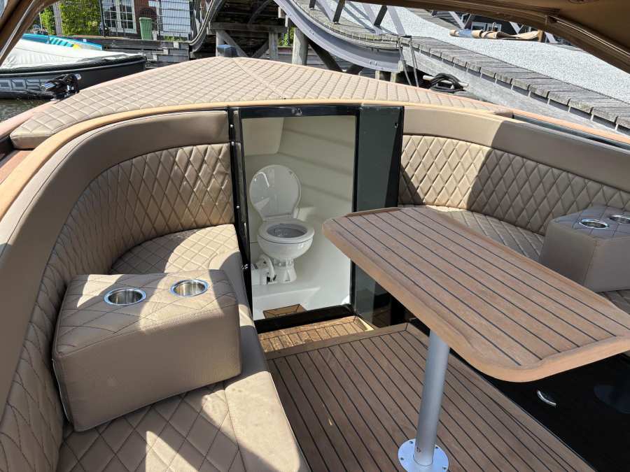 Waterspoor 717 Aviator — foto 15 van 19
