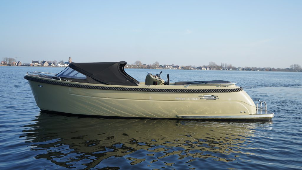 Primeur  715 incl. 100 Pk en luxe opties — foto 2 van 15
