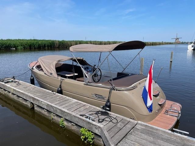 Primeur 710 tender