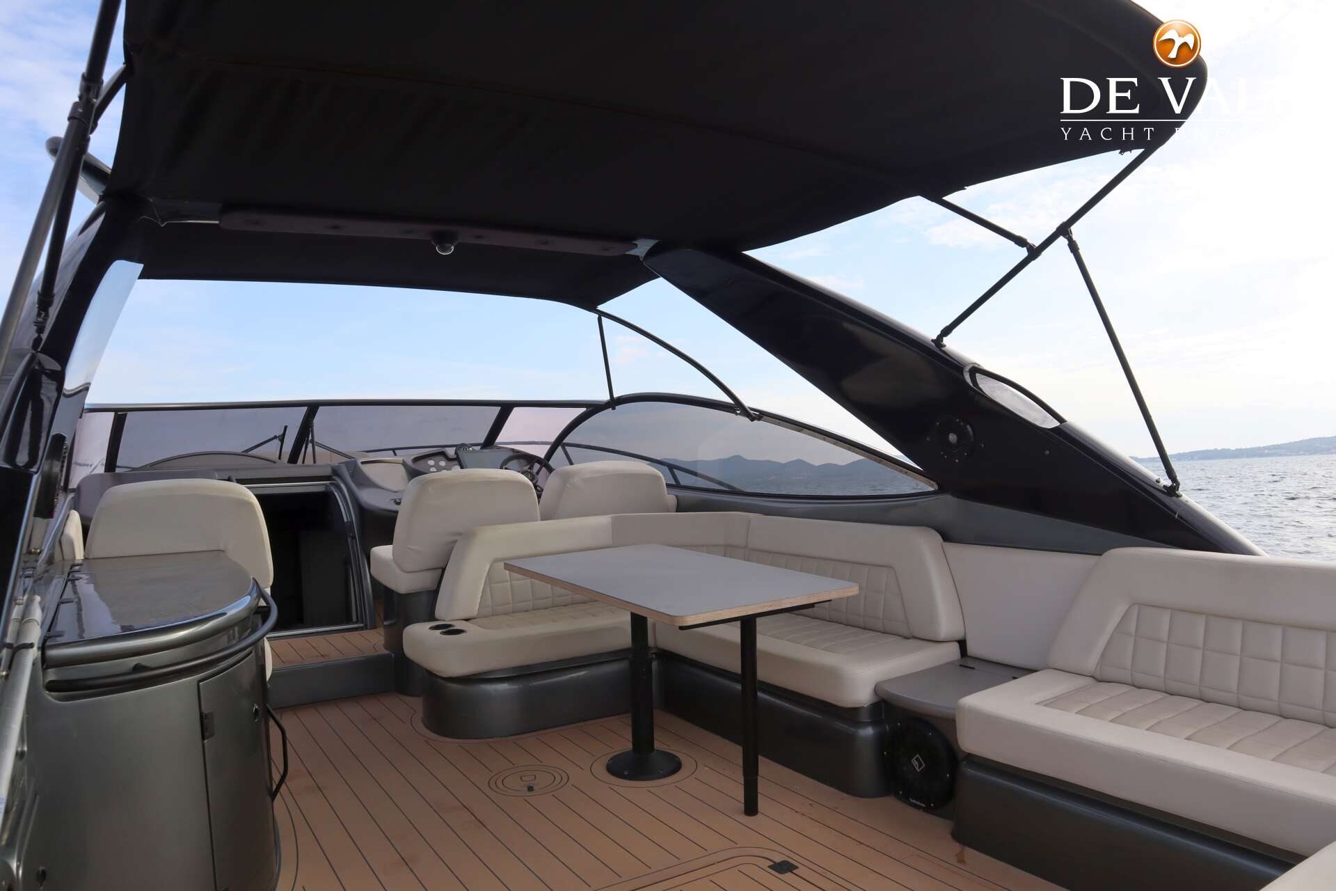 Sunseeker Predator 56 — foto 10 van 45
