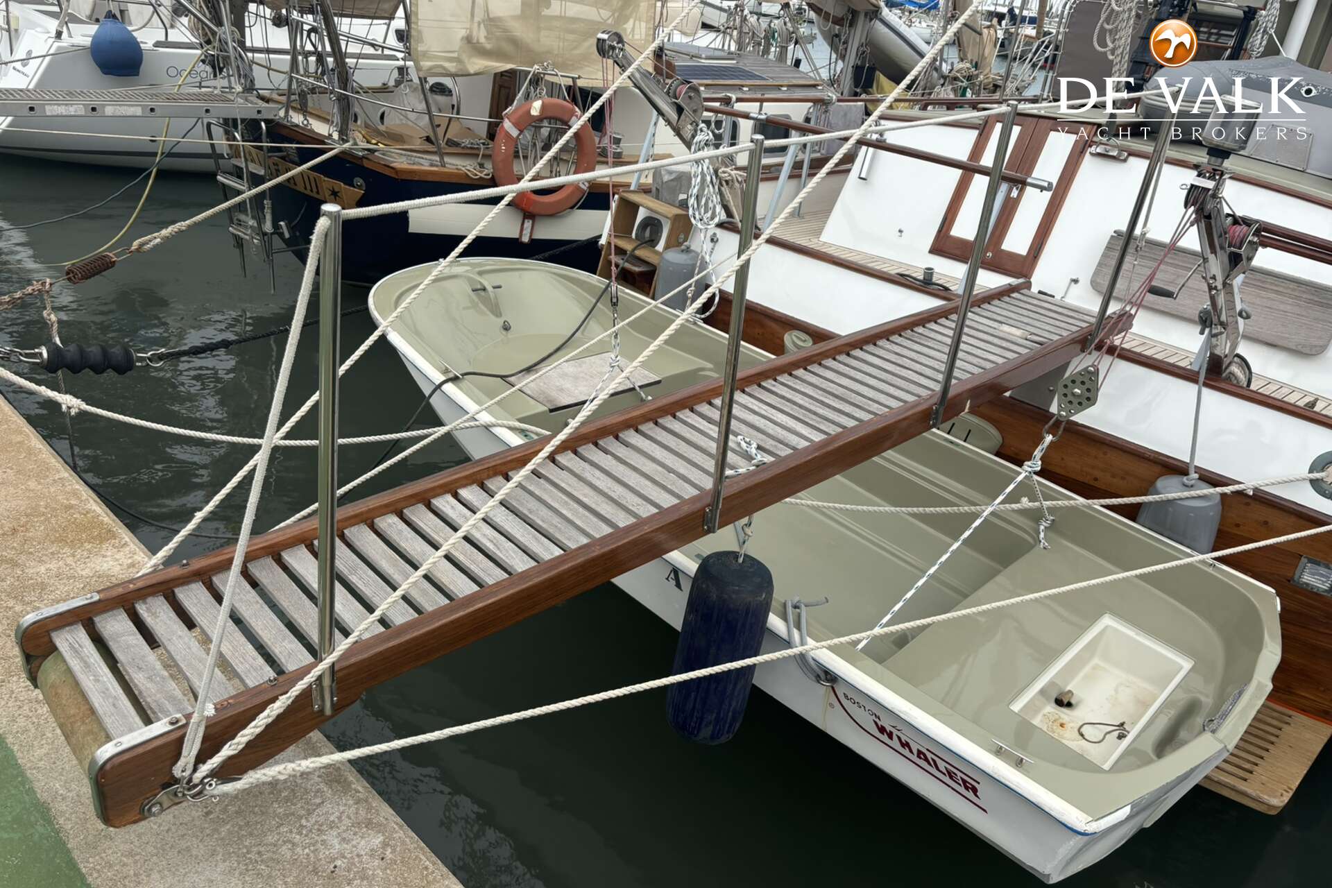 Grand Banks 42 Classic — foto 4 van 38