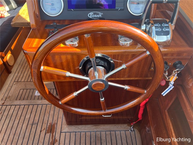 Beaver Legend - 29 — foto 6 van 80