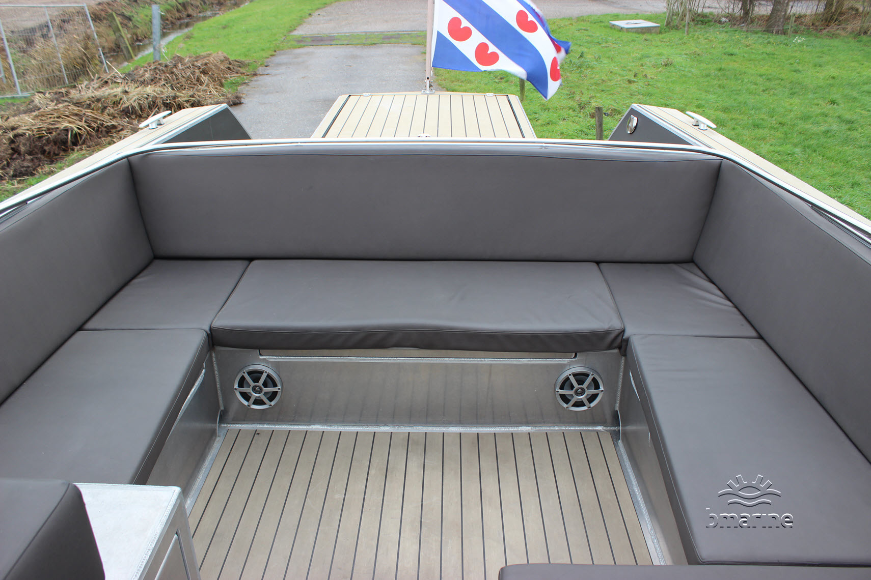 Van Vossen Tender Cabin 1000 — foto 5 van 46