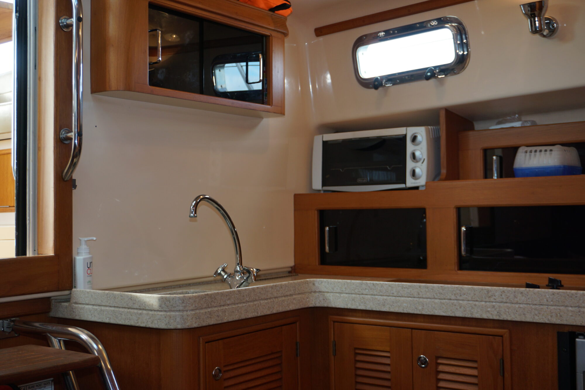 Island Packet Craft 360 Express — foto 23 van 52