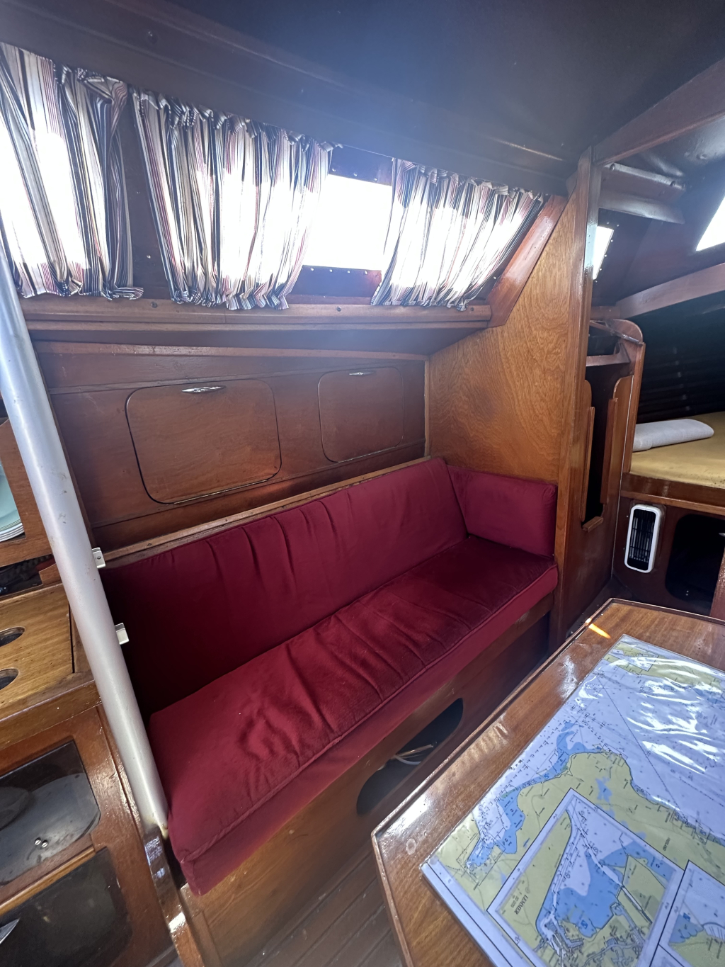 Defender 27 — foto 11 van 17