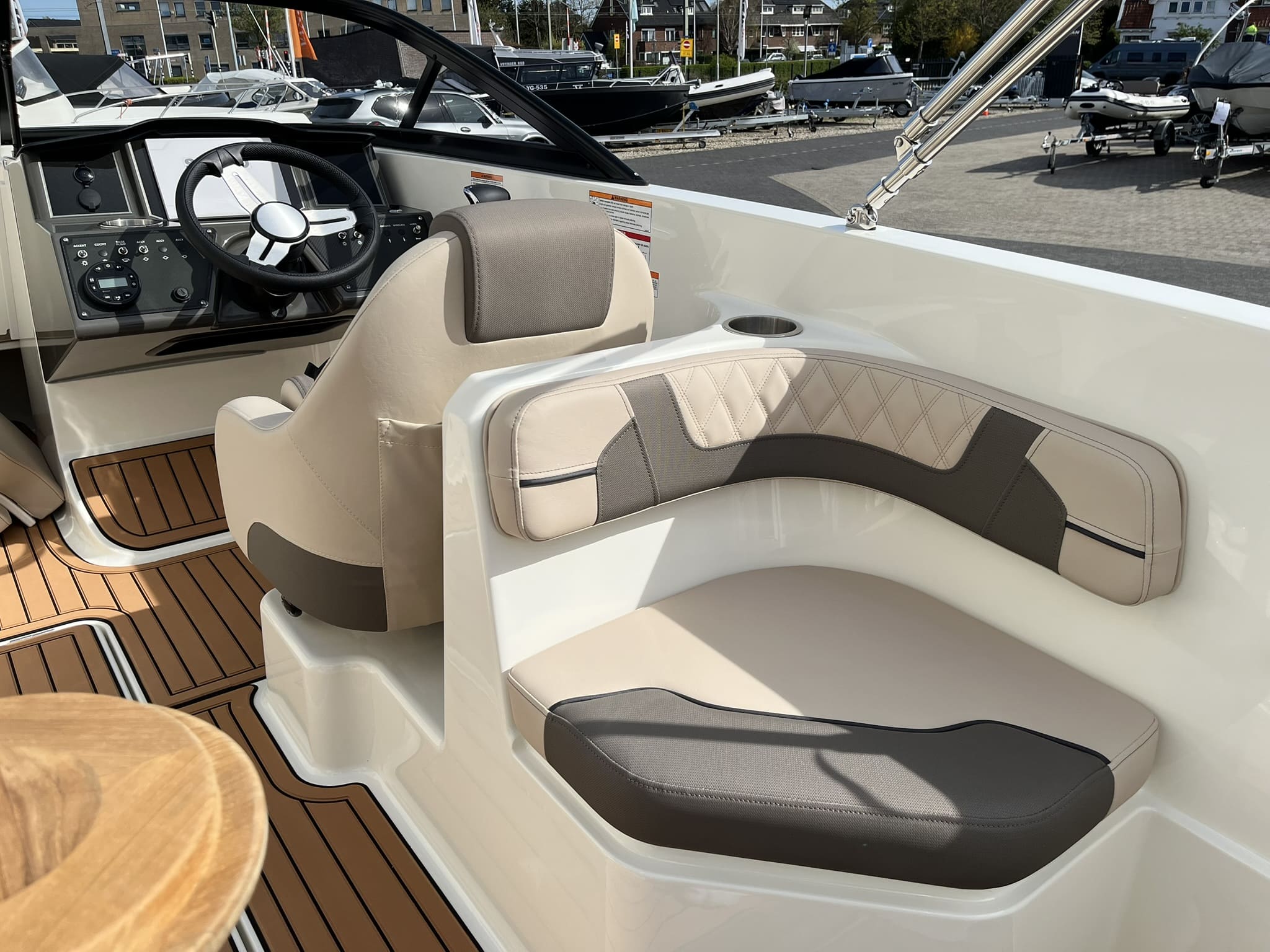 Bayliner VR6 Bowrider — foto 17 van 31