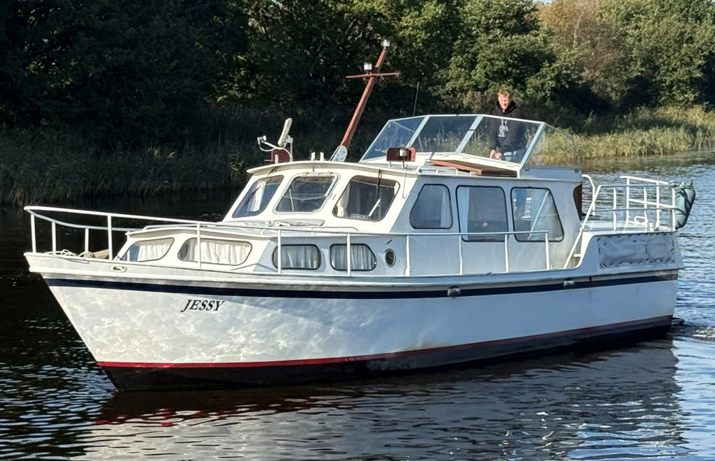 Amirante  1200 — foto 1 van 24