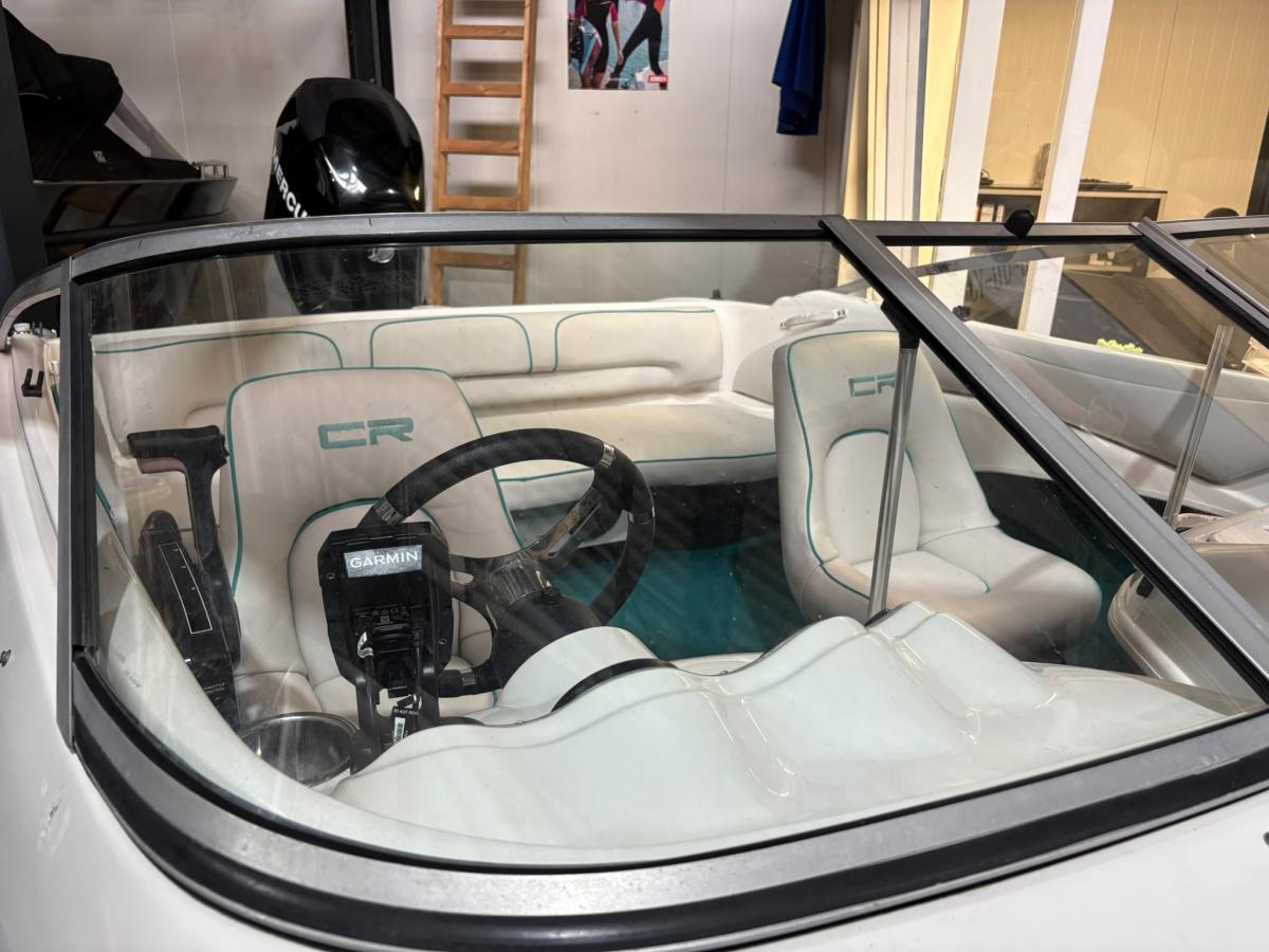 Larson Boats Flyer 166 BR — foto 11 van 22