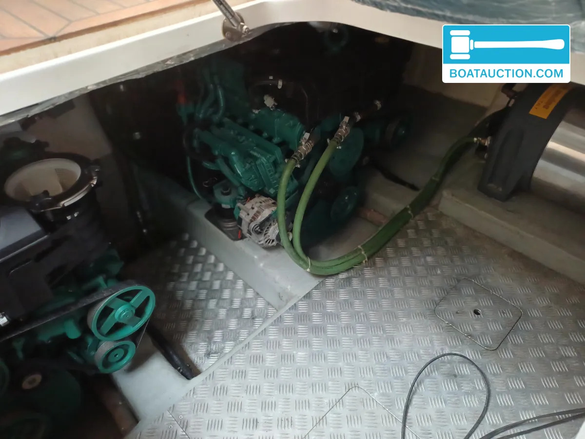 Galeon 390 FLY nu in de online veiling. — foto 19 van 35