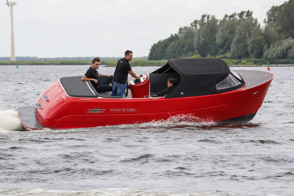 Primeur 610 615 700 715 Tender & Sloep | Proefvaartweekend! — foto 8 van 12
