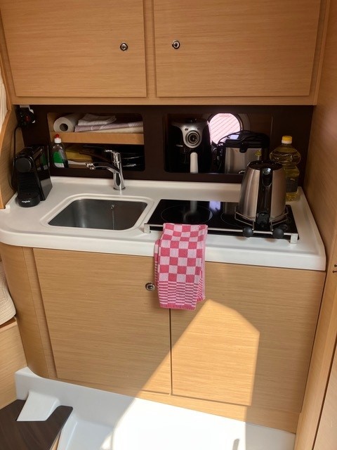 Beneteau Monte Carlo 32 — foto 11 van 22