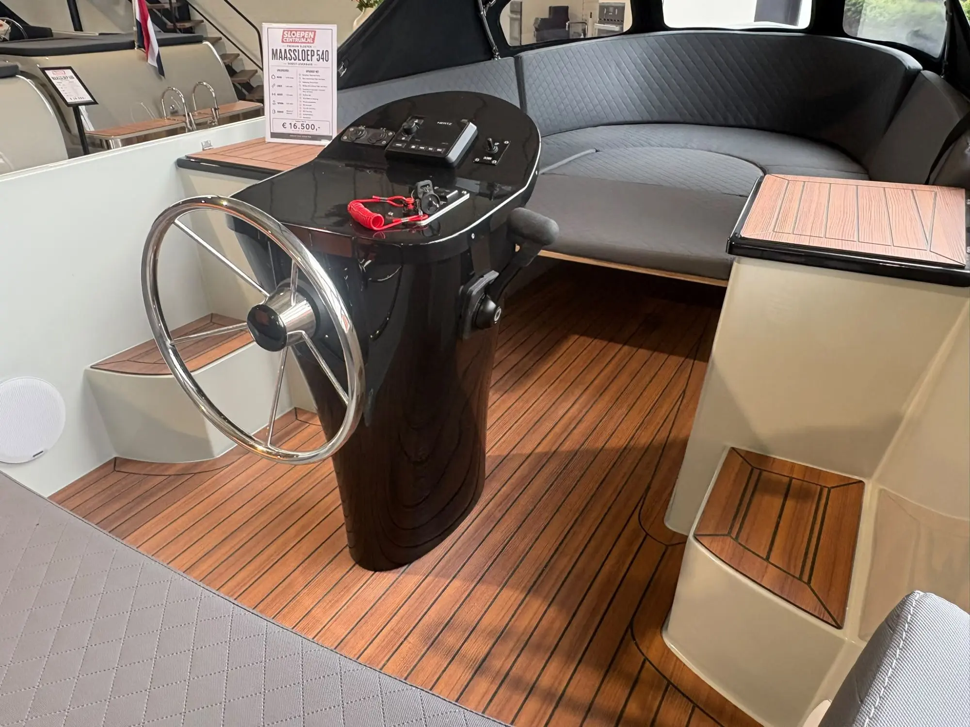 Maassloep 540 – Honda 10PK — foto 8 van 8