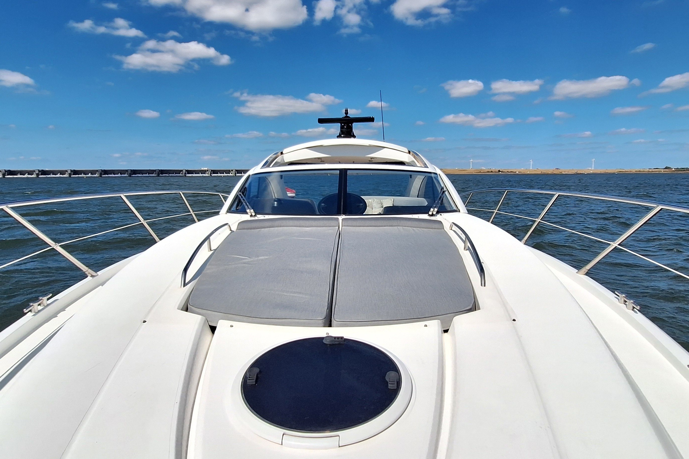 Sunseeker Portofino 47 — foto 8 van 92