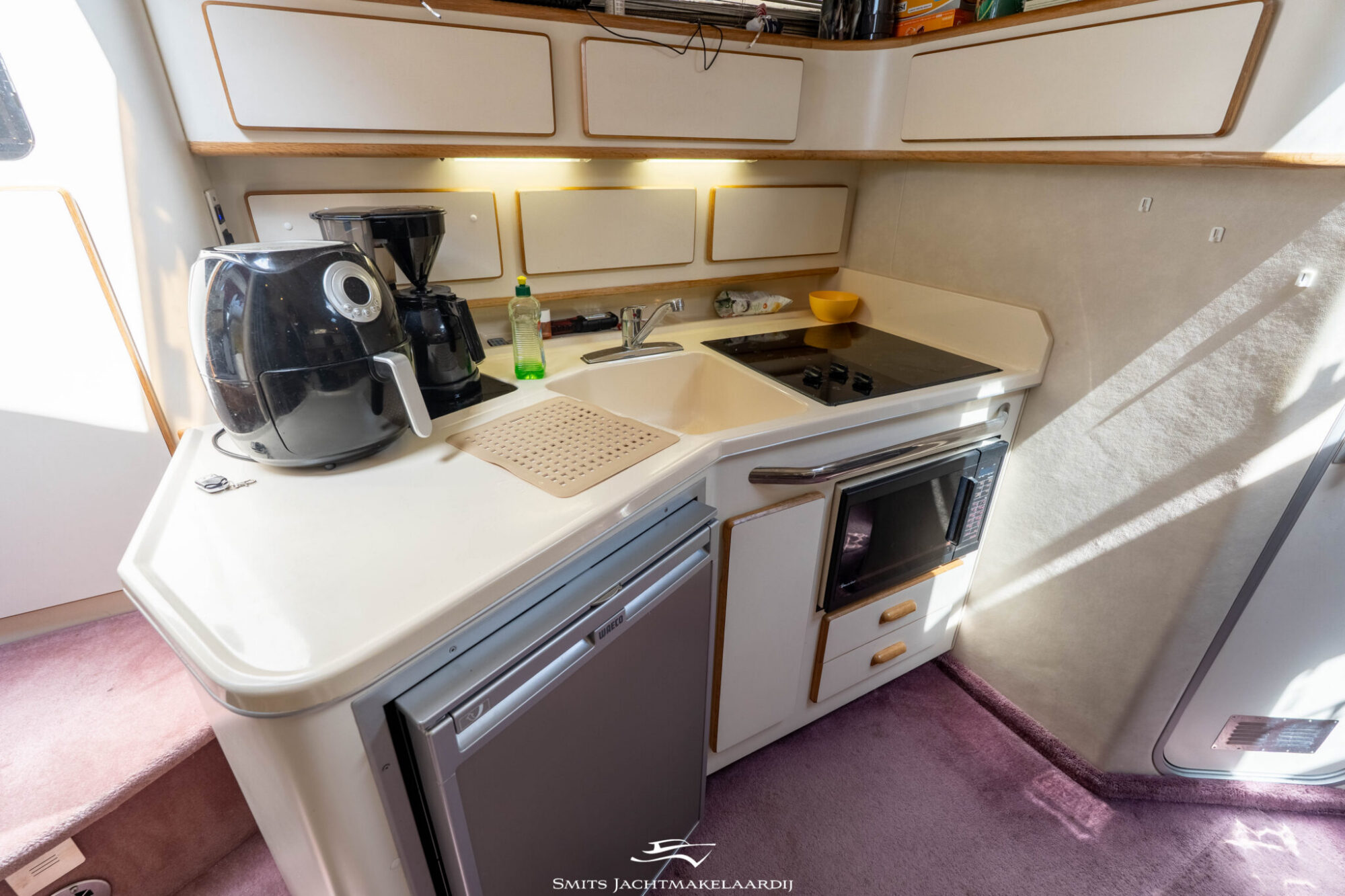 Sea Ray 370 Express Cruiser — foto 6 van 59