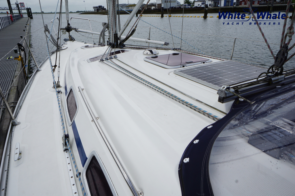 Bavaria 33 Cruiser — foto 9 van 37