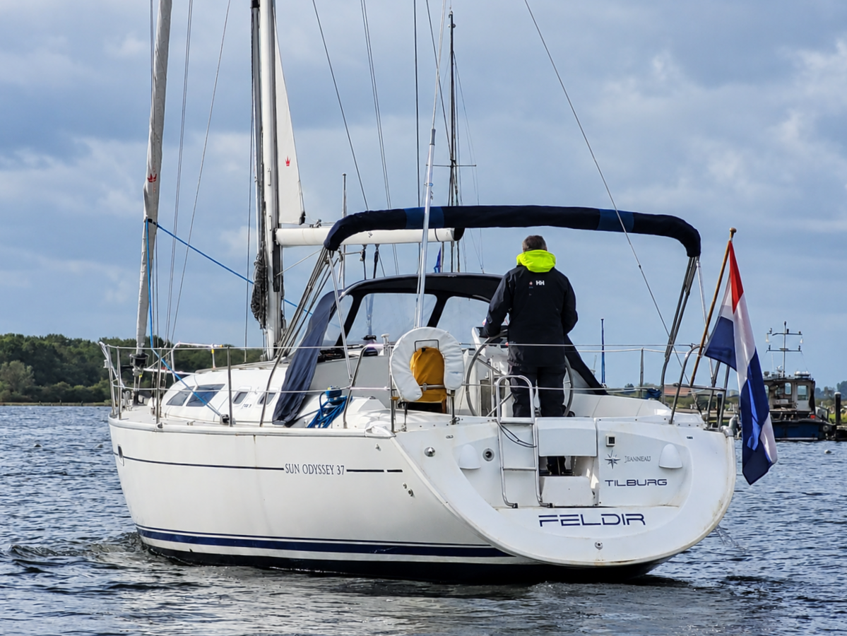 Jeanneau Sun Odyssey 37 — foto 34 van 36