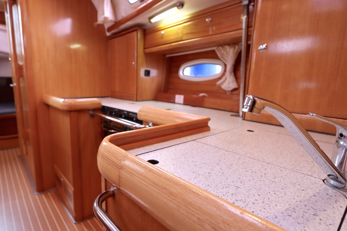 Bavaria 42-3 Cruiser — foto 13 van 86