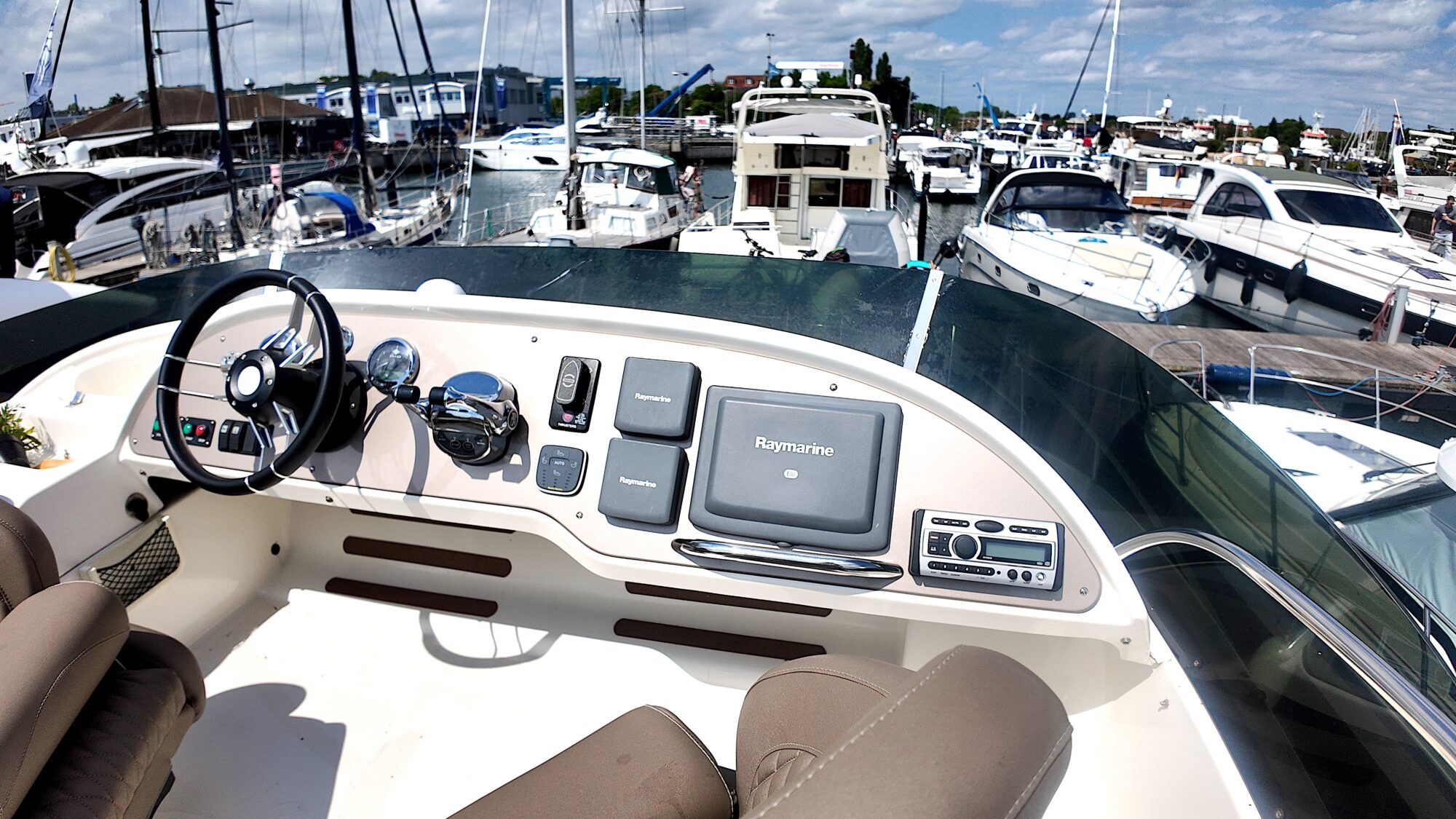 Jeanneau Prestige 42 Flybridge — foto 23 van 29