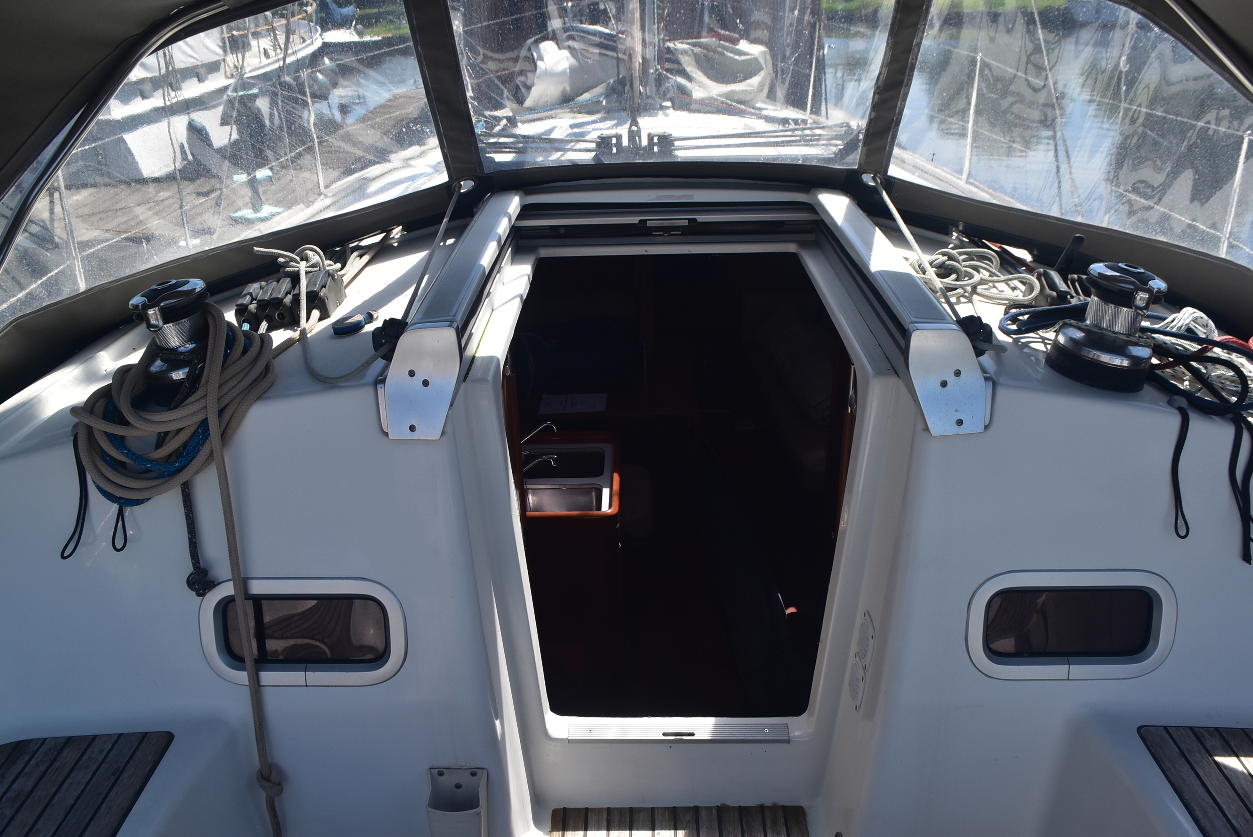 Beneteau Oceanis 37 — foto 13 van 36
