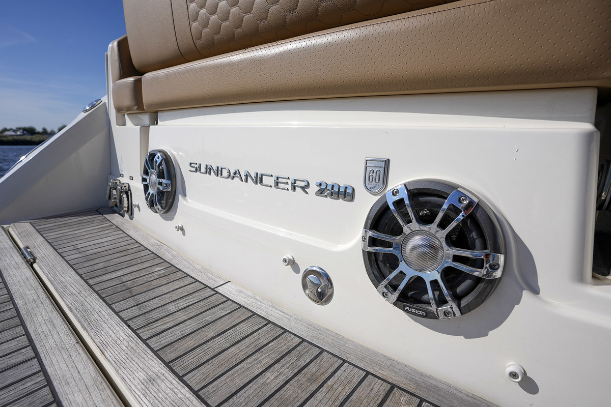 Sea Ray Sundancer 290 — foto 13 van 76