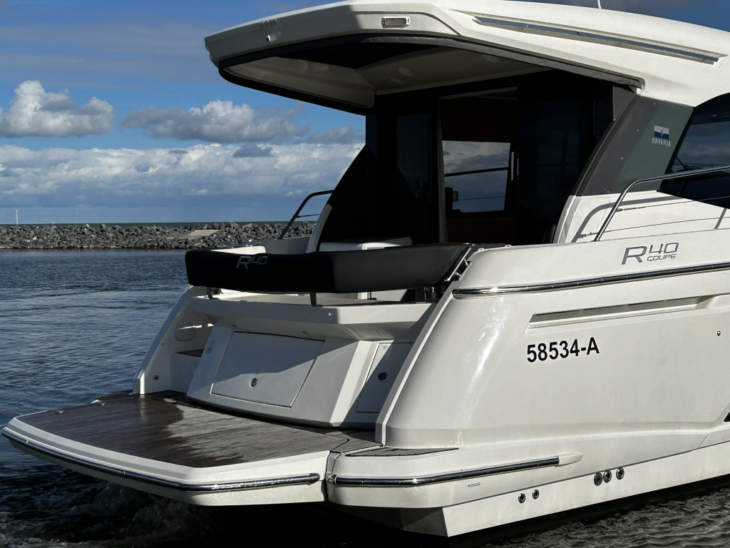 Bavaria Motor Boats R40 Coupé — foto 10 van 51