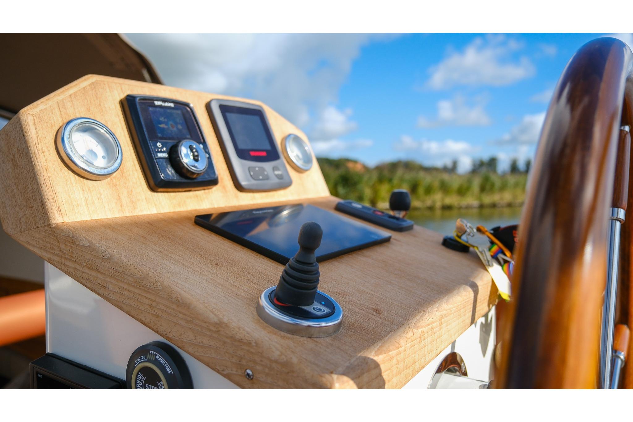 Makma Caribbean 31 MK3 – 170 pk — foto 26 van 42