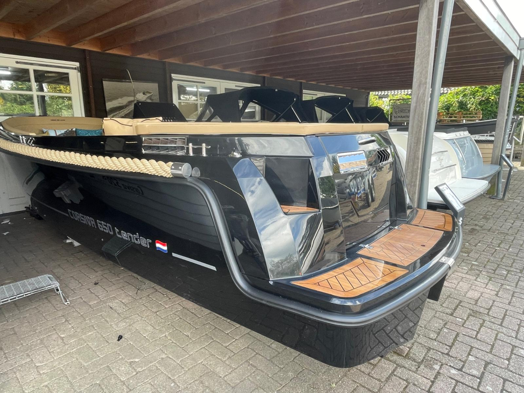Corsiva 650 Tender 60pk Suzuki Vaarklaar — foto 2 van 9